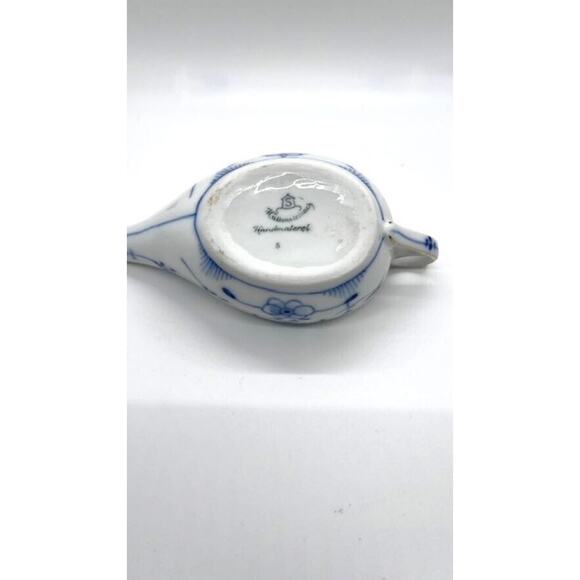 Vtg German Huttensteinach Blue Onion Invalid Person Feeder Porcelain Handmade - Picture 9 of 9